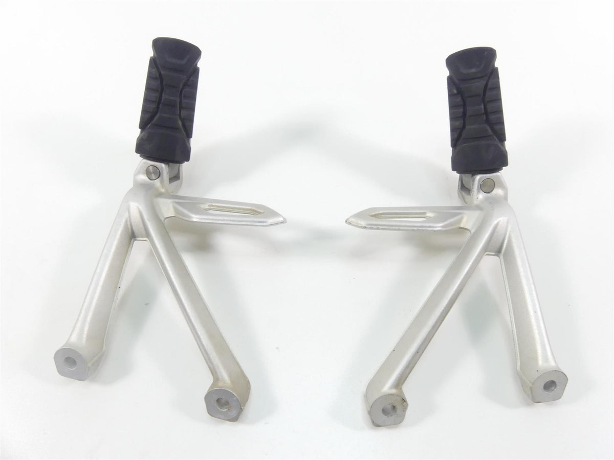 2019 BMW R1250GS K50 Rear Passenger Footpeg Rest Set 46718526741 46718526742 {{ shop.shopifyCountryName }} - Mototech271