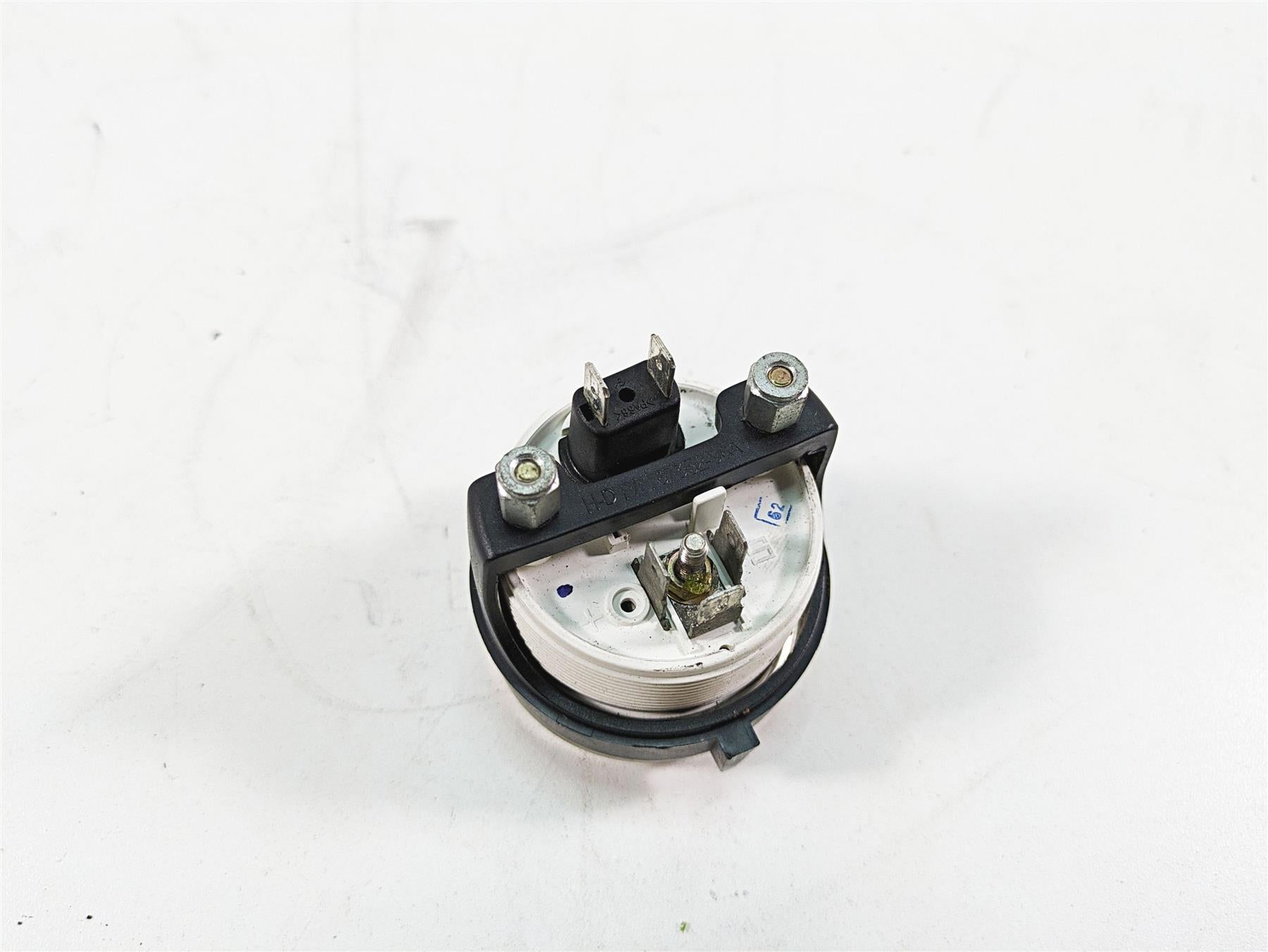 2006 Harley Touring FLHXI Street Glide Air Temperature Gauge - Read 75166-01A {{ shop.shopifyCountryName }} - Mototech271
