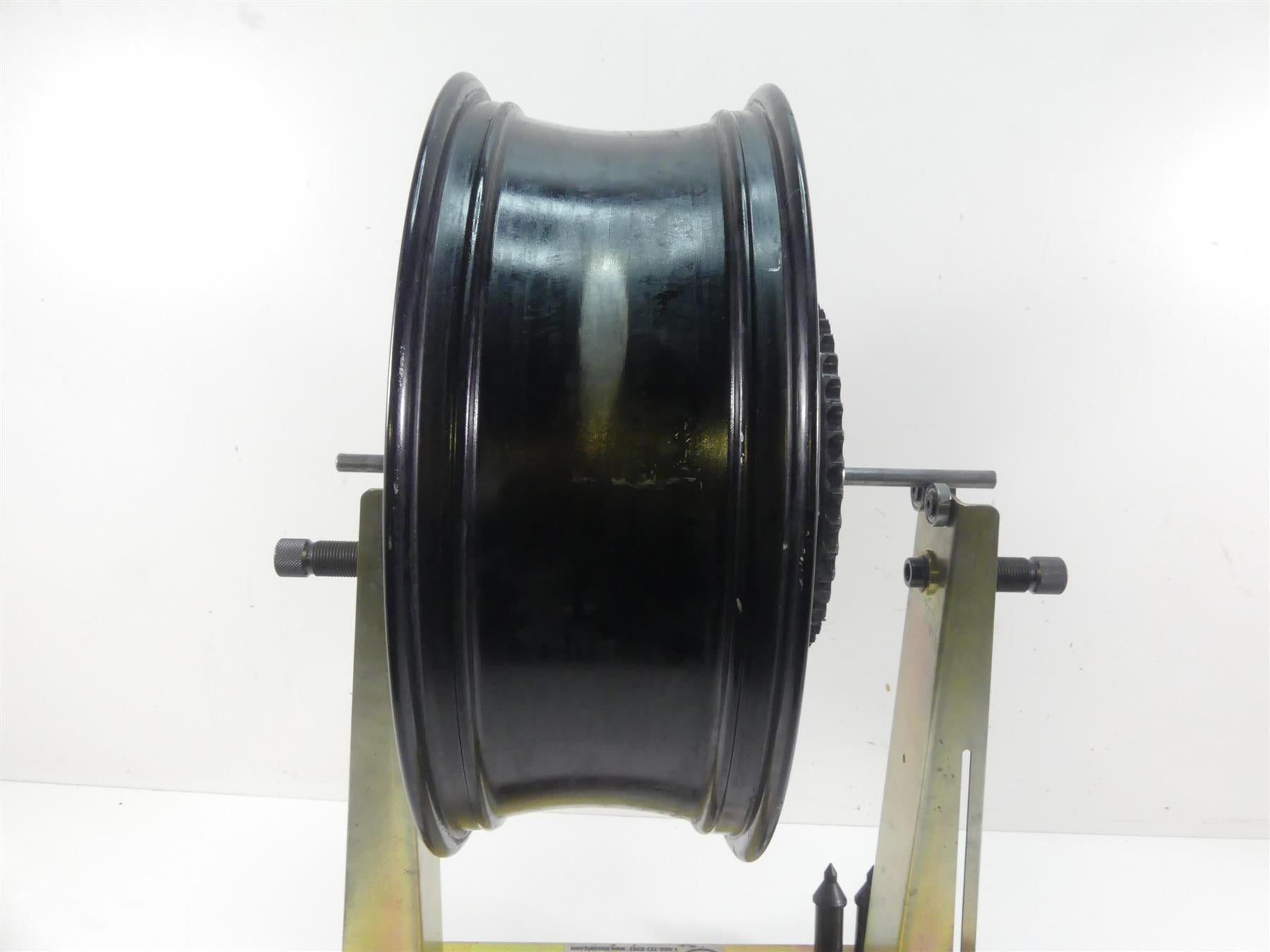 2012 Kawasaki ZX1400 ZX14R Ninja Straight 17x6 Rear Wheel Rim 41073-0574-18F {{ shop.shopifyCountryName }} - Mototech271