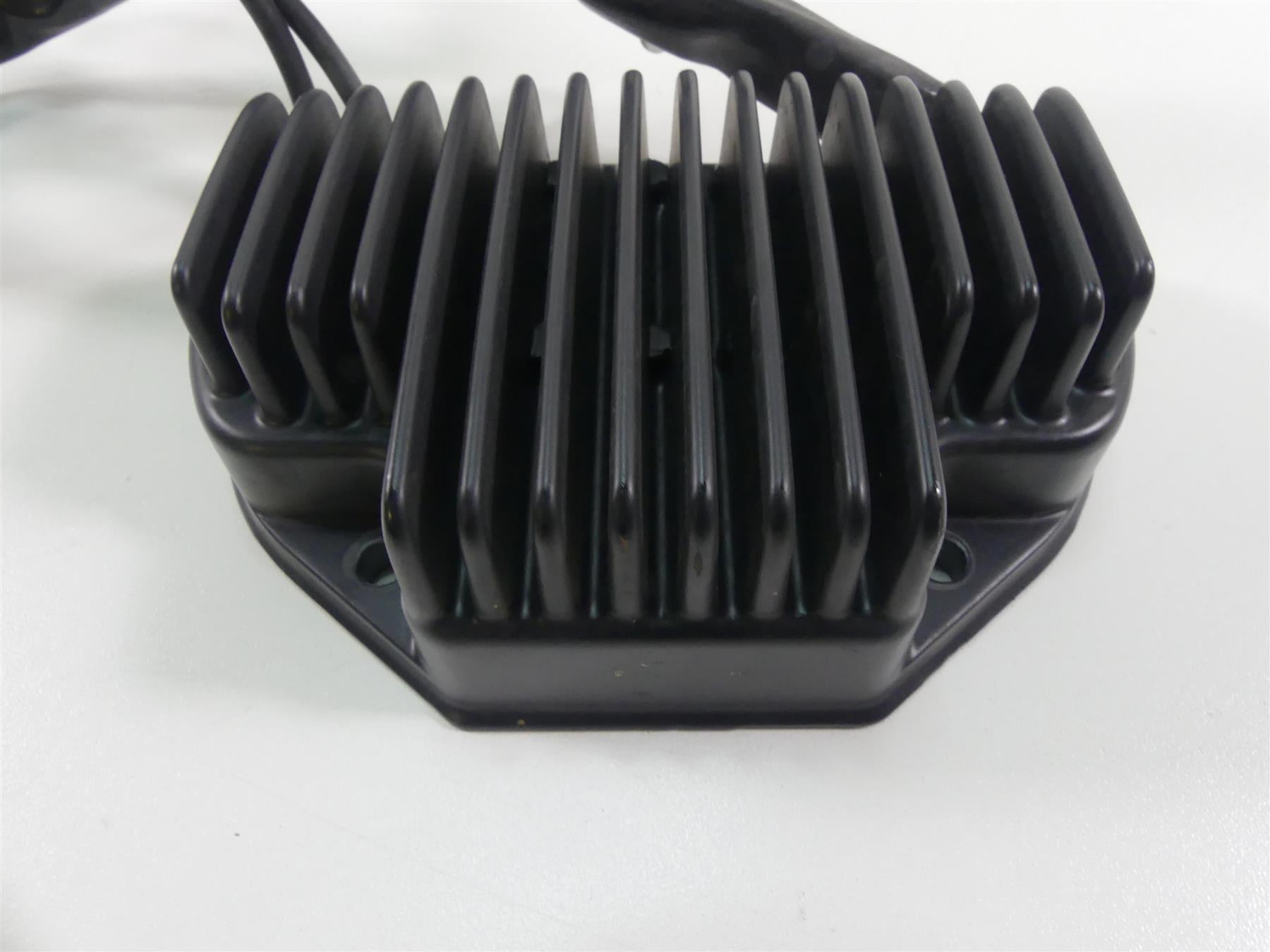 2006 Harley VRSCD Night Rod Rectifier Voltage Regulator 74440-01 {{ shop.shopifyCountryName }} - Mototech271