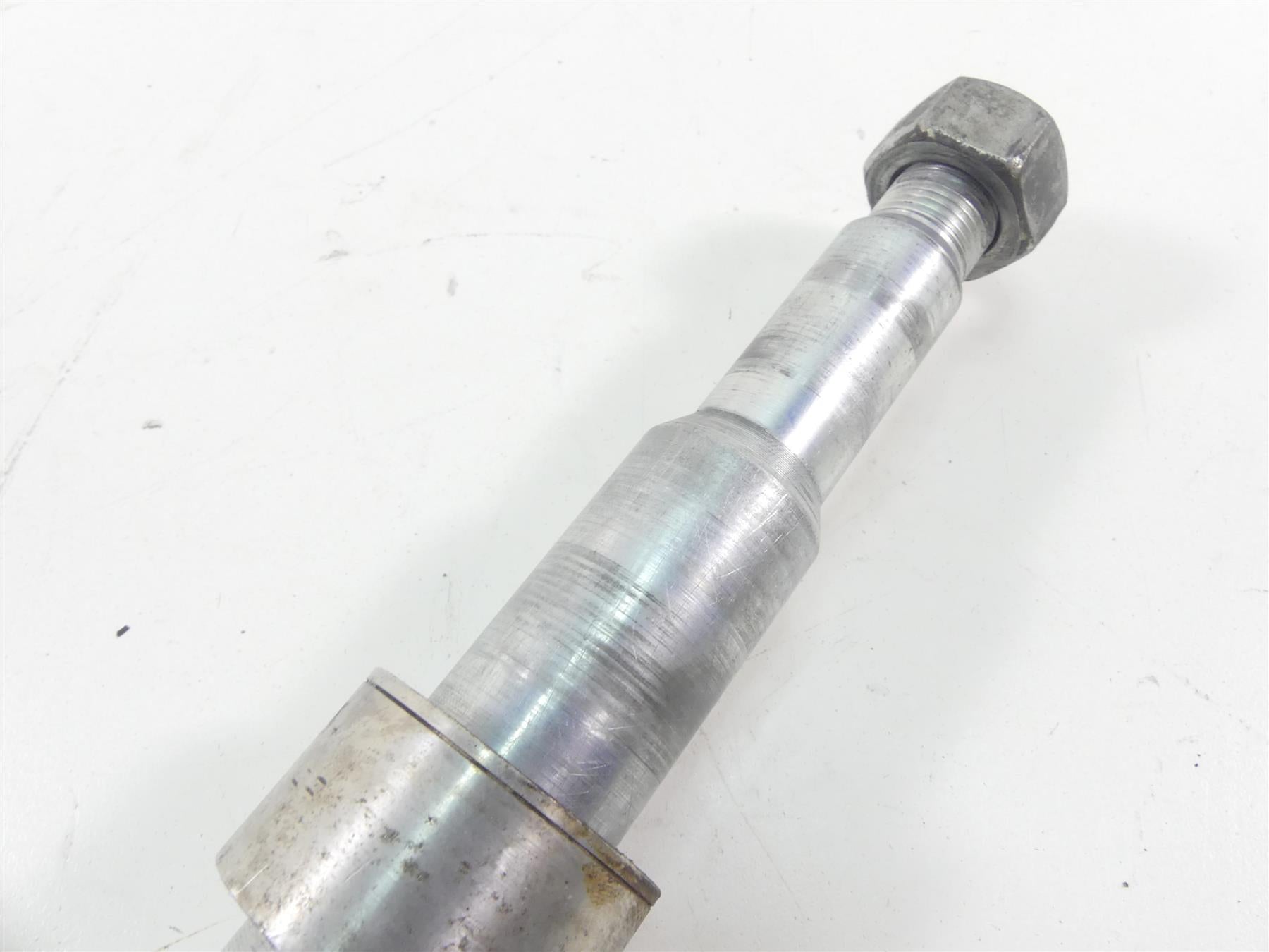 2014 Harley FXDF Dyna Fat Bob Straight Front Axle Wheel Spindle 25mm 41547-07A {{ shop.shopifyCountryName }} - Mototech271