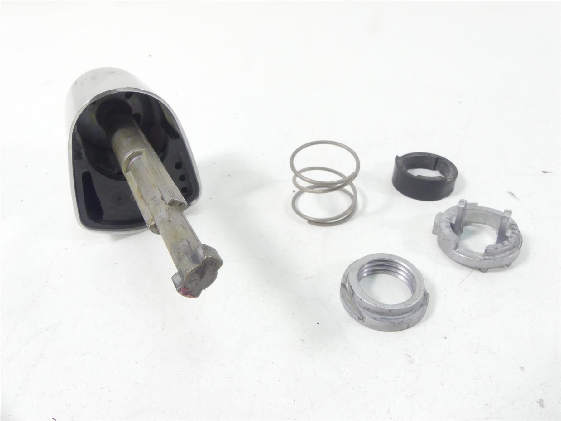 2013 Harley Touring FLHX Street Glide Ignition Switch Key Lock Set