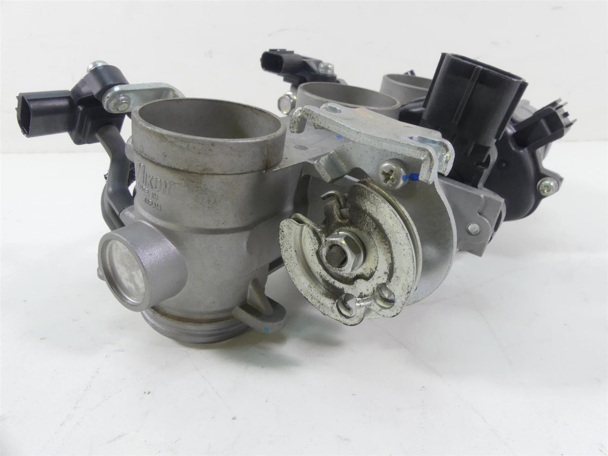 2015 Yamaha MT09 FZ09 Mikuni Throttle Body Bodies Fuel Injection 1RC-13750-00-00 {{ shop.shopifyCountryName }} - Mototech271