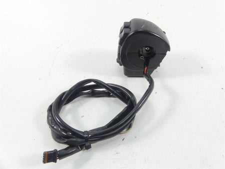 2021 Harley Softail FLSB Sport Glide Left Hand Cruise Control Switch 71500288 {{ shop.shopifyCountryName }} - Mototech271
