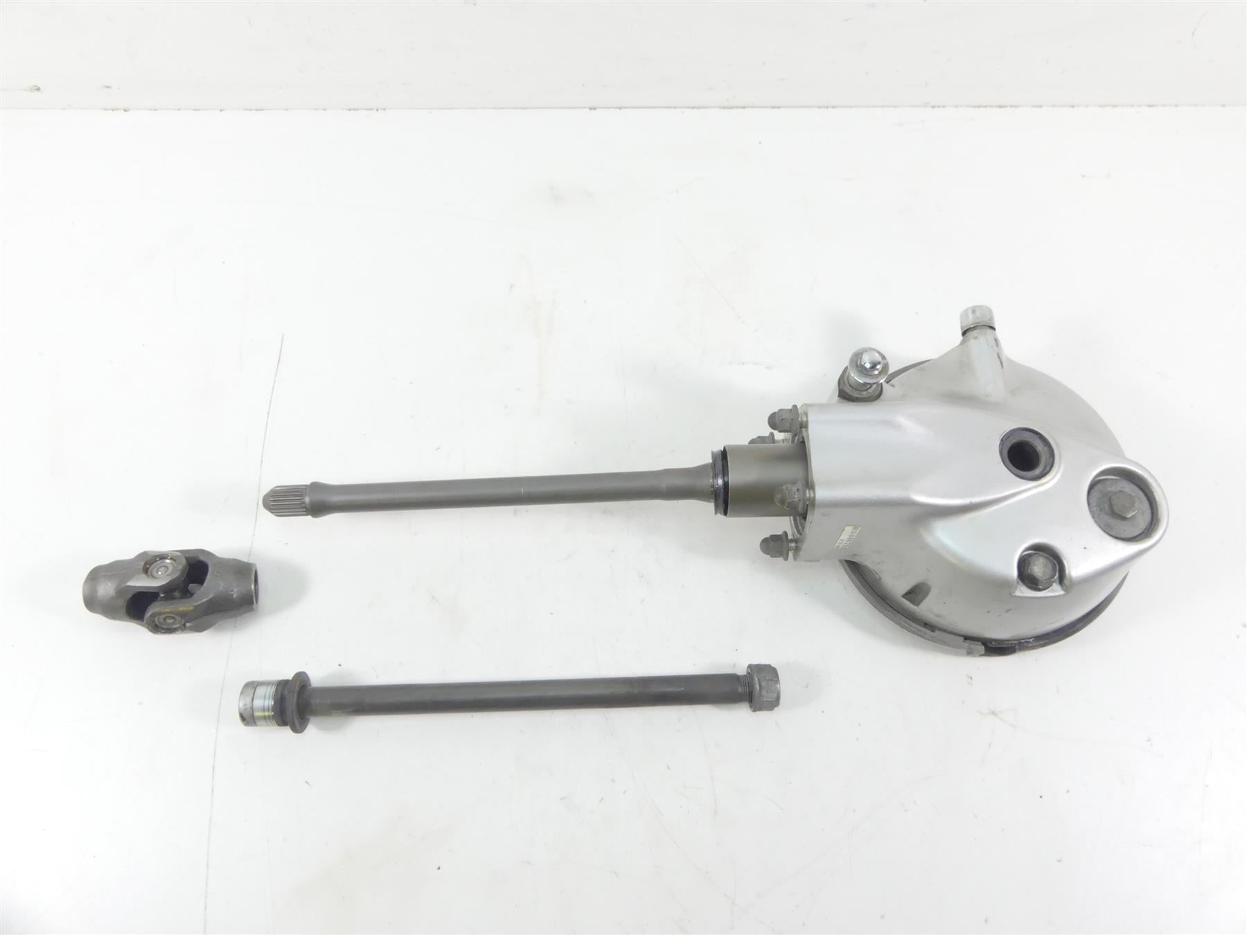 2003 Honda VTX1800R Differential Final Drive Gear Box + Shaft -19K 41300-MCH-000 {{ shop.shopifyCountryName }} - Mototech271