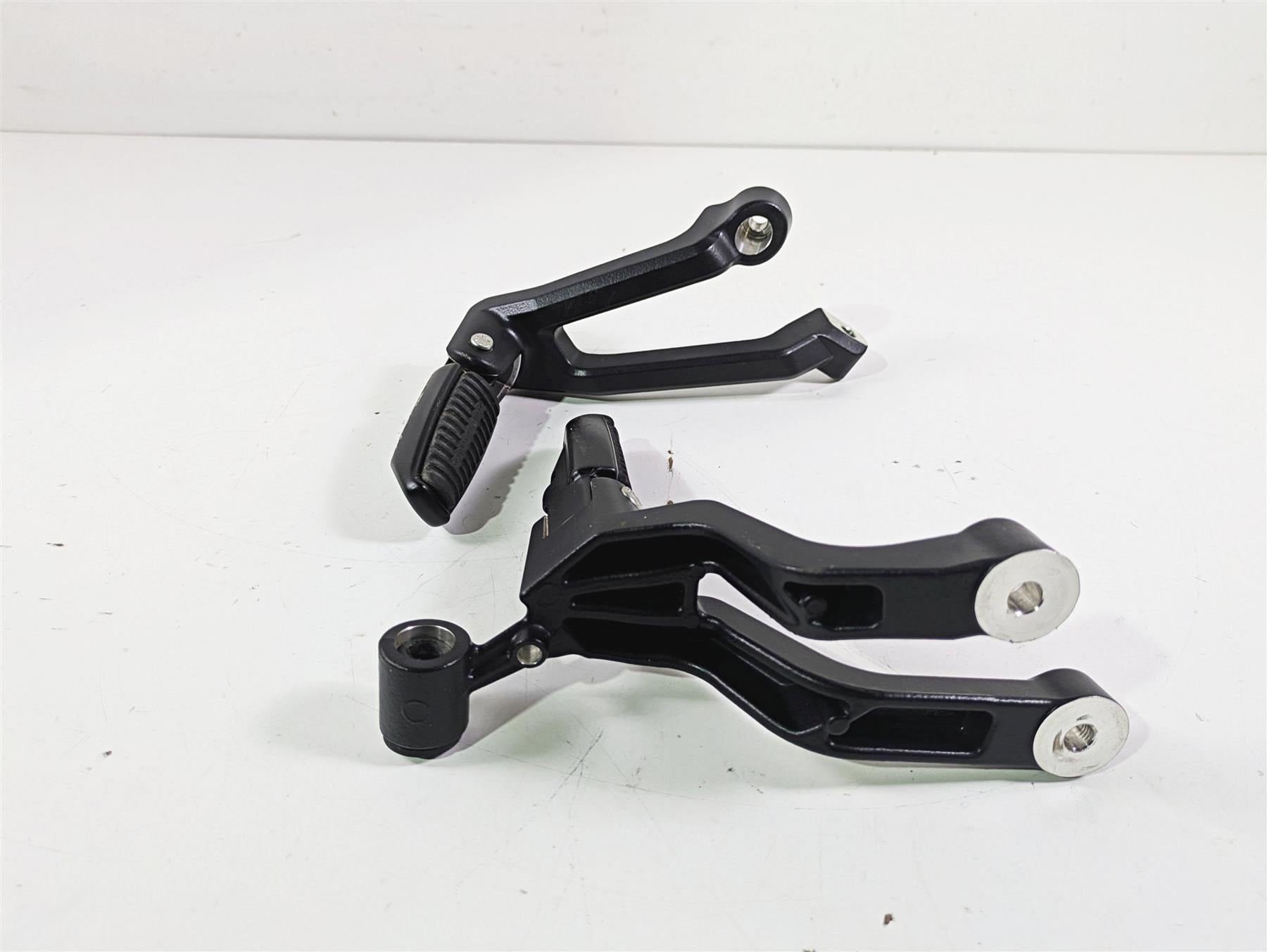 2024 Harley Sportster RH975 S Rear Passenger Foot Peg Rest Set 50502086 50502088 {{ shop.shopifyCountryName }} - Mototech271