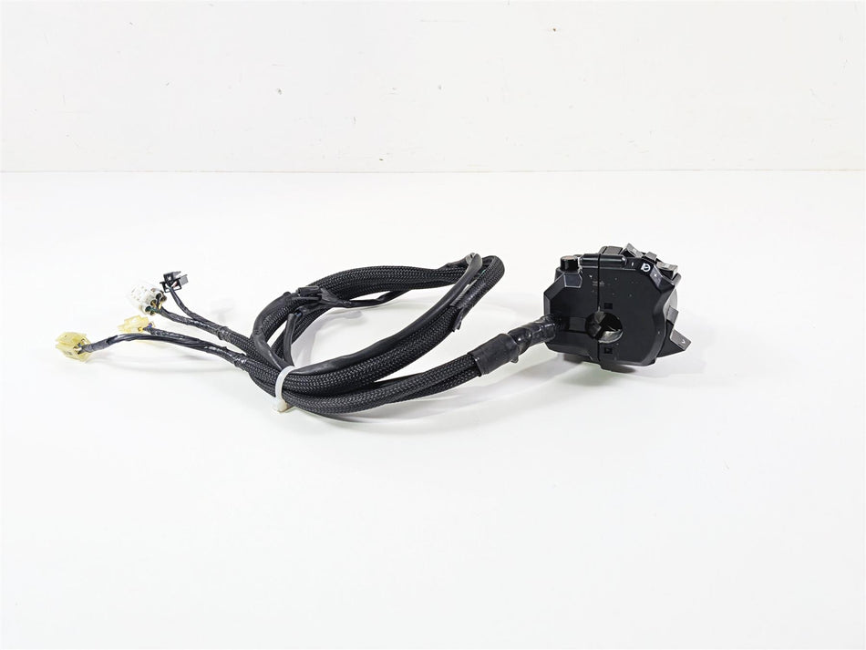 2023 Yamaha MT10 MTN1000 Left Hand Control Switch Cruise BGG-83954-00-00 {{ shop.shopifyCountryName }} - Mototech271
