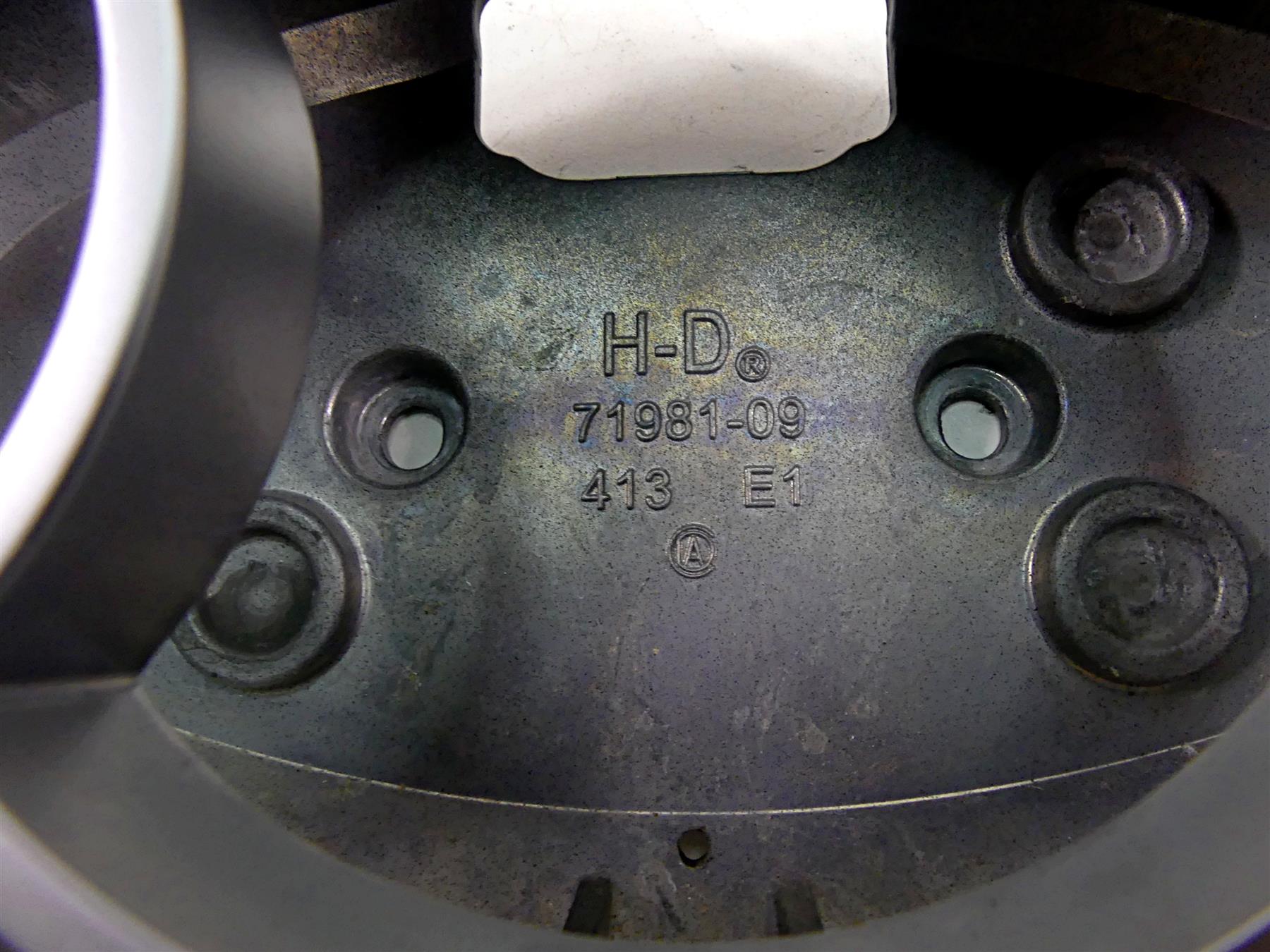 2015 Harley VRSCF Muscle V-Rod Gauges Speedometer Housing & Bezel 71959-09 {{ shop.shopifyCountryName }} - Mototech271