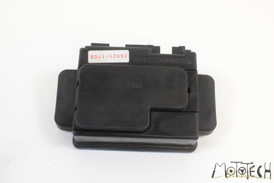 2005 Kawasaki ZZR1200 ZX1200 Ninja Fuse Junction Box Unit 26021-1108 {{ shop.shopifyCountryName }} - Mototech271