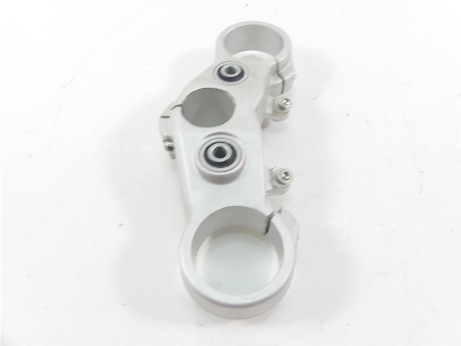 2008 Ducati Hypermotard 1100 Upper Triple Tree Steering Clamp 57mm 34110651A {{ shop.shopifyCountryName }} - Mototech271