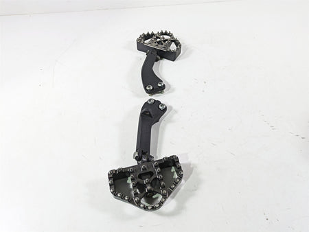2017 Harley Dyna FXDB Street Bob Passenger Footpeg Custom Set -READ 49230-06 {{ shop.shopifyCountryName }} - Mototech271