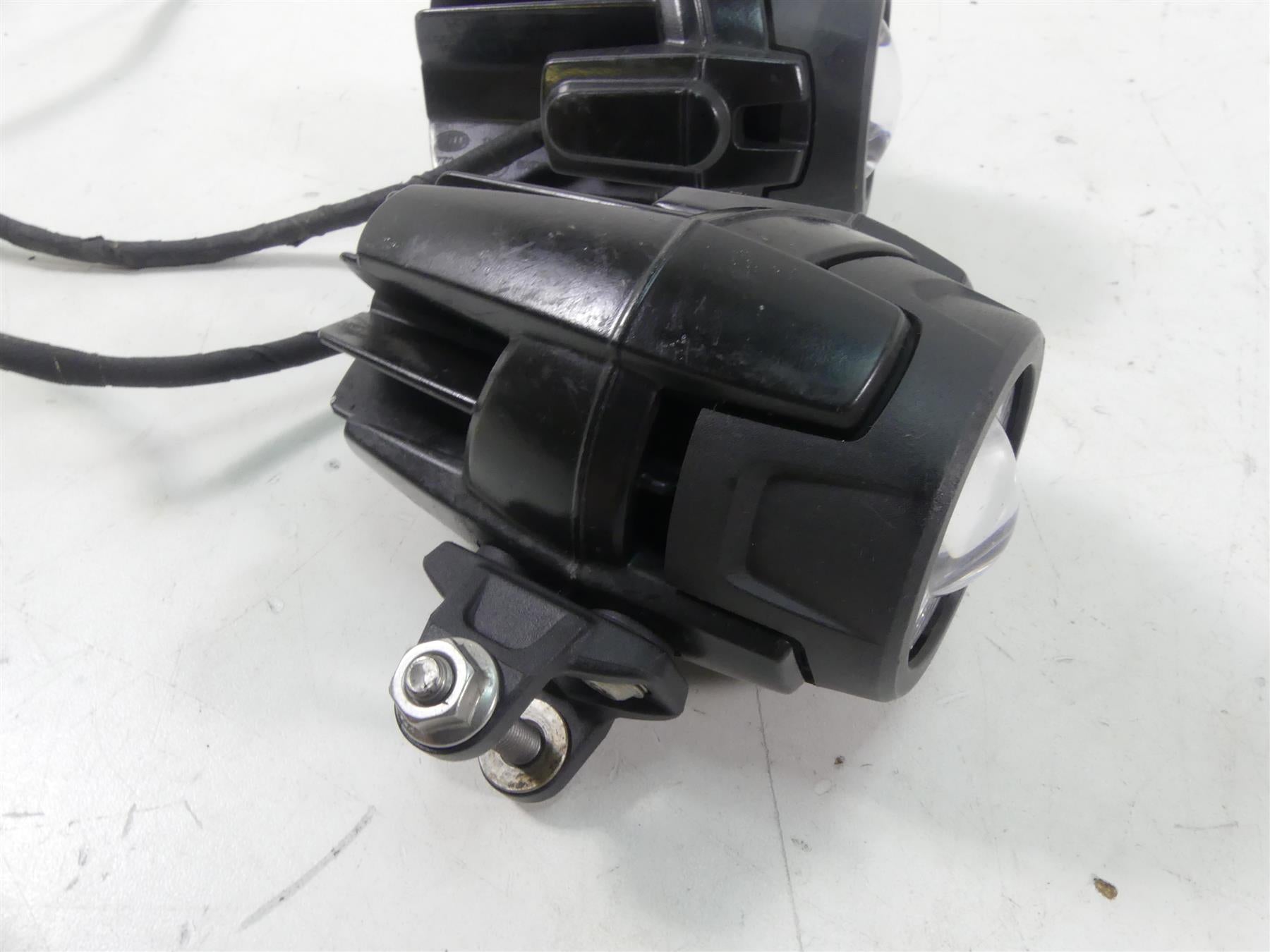 2011 BMW R1200GS K255 Adv Additional Fog Lights Lamps + Wiring 63127709430 {{ shop.shopifyCountryName }} - Mototech271