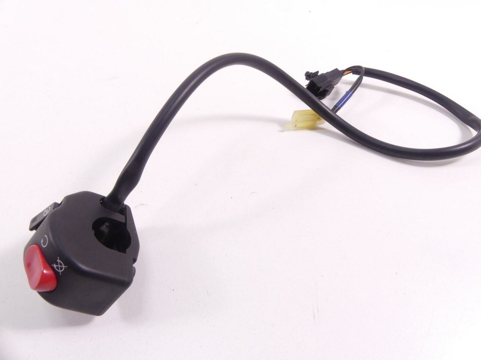 2017 Triumph Daytona 675R Right HAnd Control Switch Start Stop T2049202 {{ shop.shopifyCountryName }} - Mototech271
