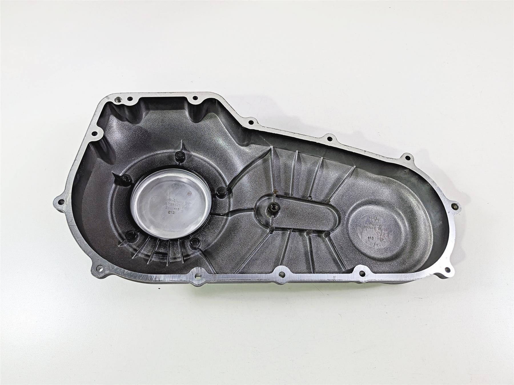 2011 Harley FXDF Dyna Fat Bob Outer Primary Drive Clutch Cover Fw 60784-06 {{ shop.shopifyCountryName }} - Mototech271