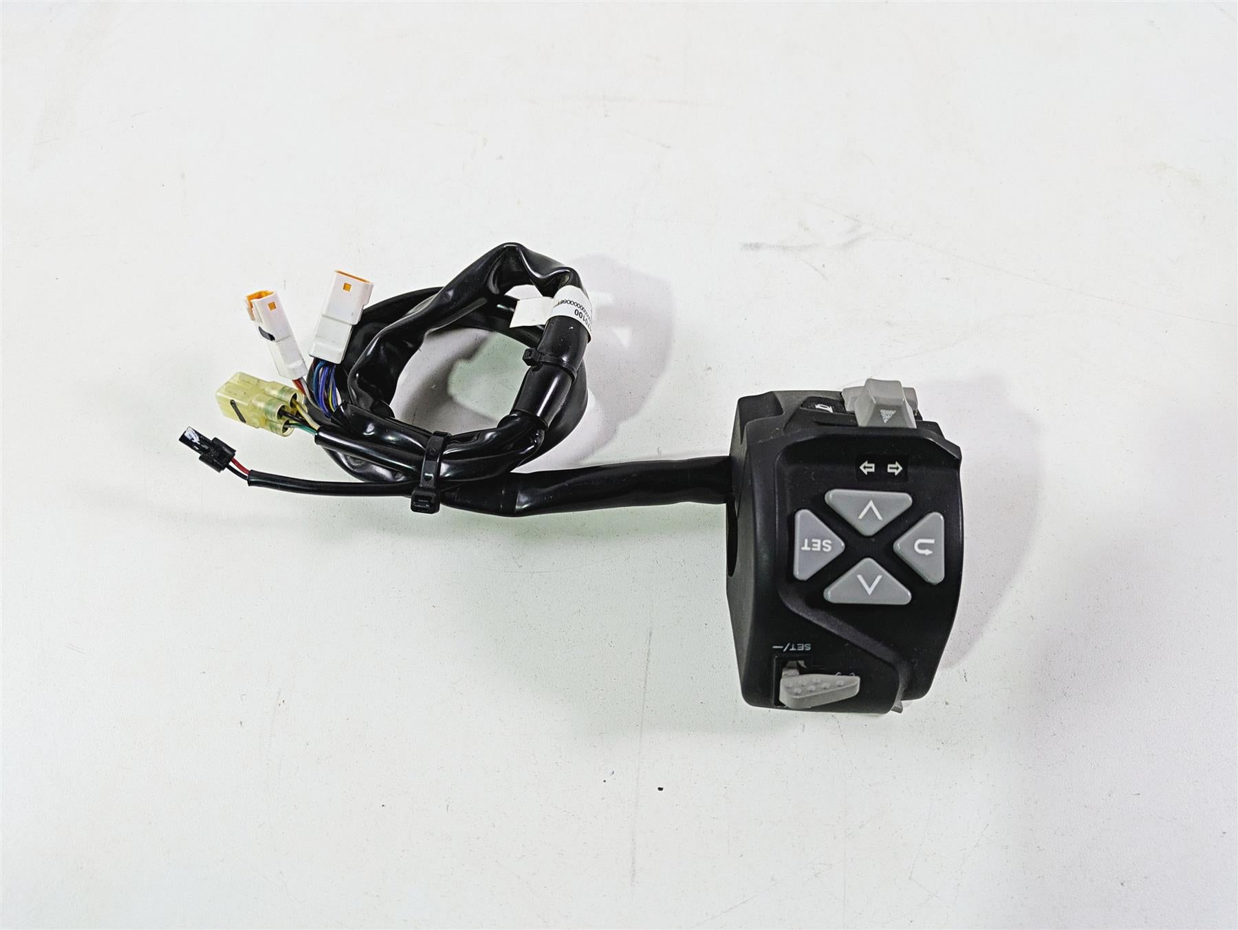 2020 KTM 1290 Super Adventure R Left Hand Control Switch 61411170000 61411170100 {{ shop.shopifyCountryName }} - Mototech271