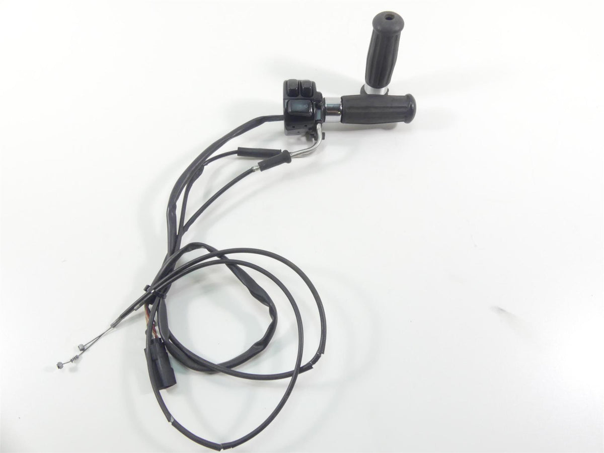 2008 Harley Softail FLSTSB Cross Bones Right Control Switch Throttle 71684-06 {{ shop.shopifyCountryName }} - Mototech271