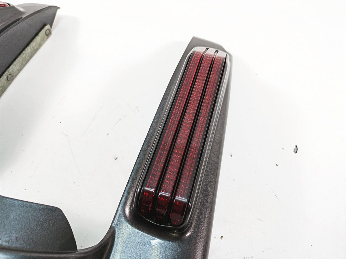 2018 Harley Touring FLHXSE CVO Street Glide Rear Tail Fascia Light Set 59500107 {{ shop.shopifyCountryName }} - Mototech271
