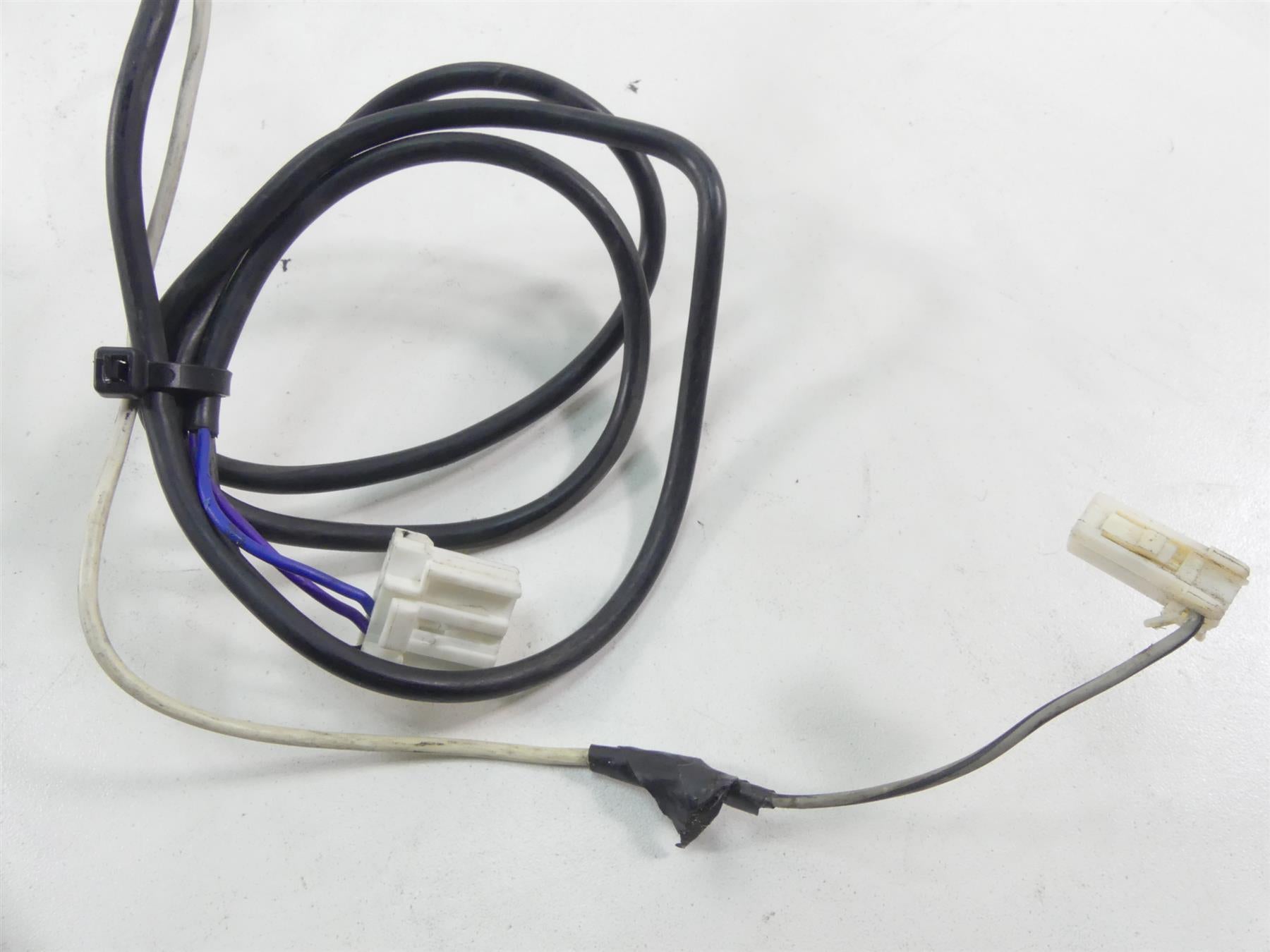 2004 Harley FLHTC SE CVO Electra Glide Right Kuryakyn Spot Light Blinker 5005 {{ shop.shopifyCountryName }} - Mototech271