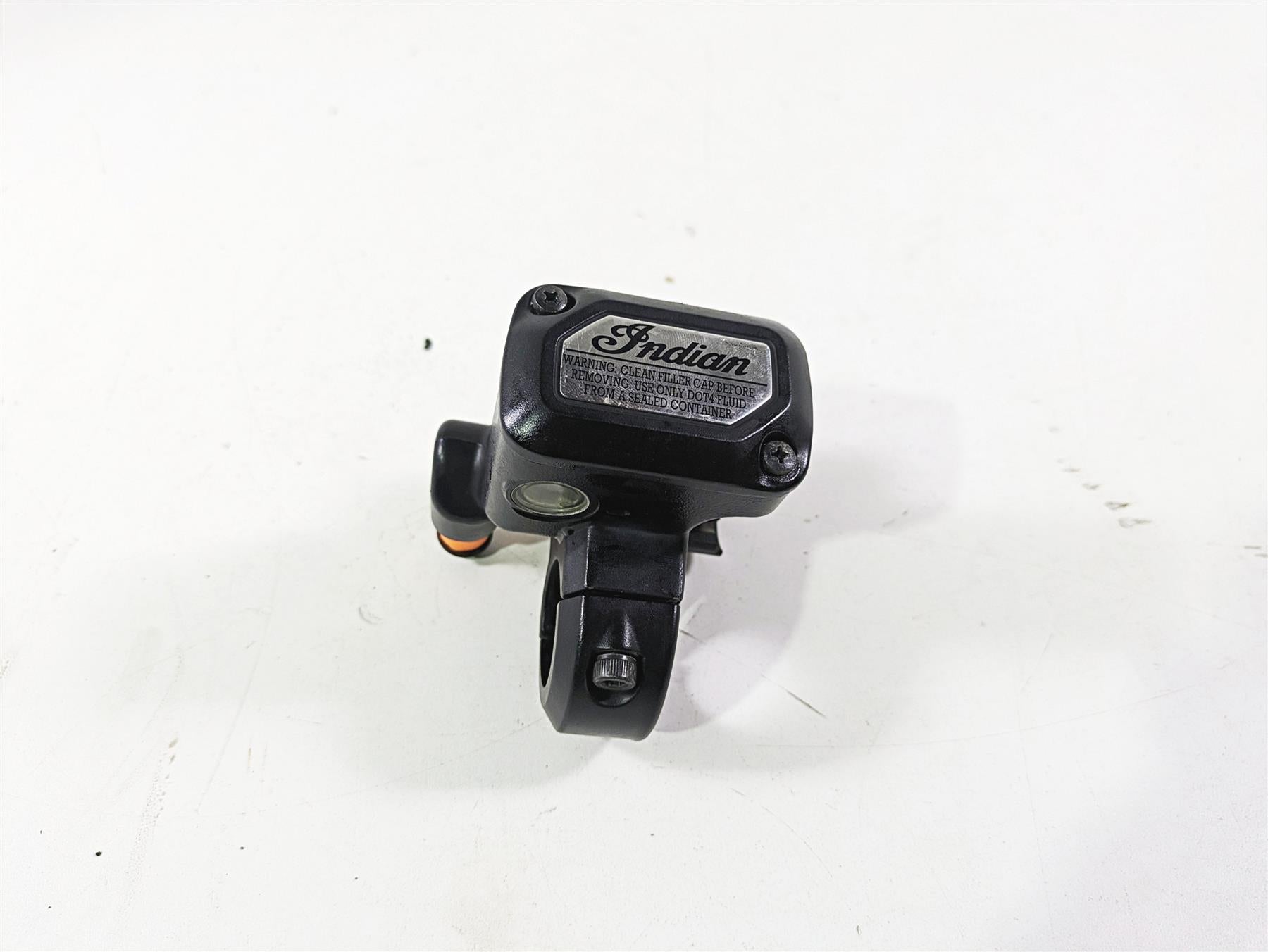 2018 Indian Chieftain Dark Horse Front Brake Master Cylinder 5/8" 1912865 {{ shop.shopifyCountryName }} - Mototech271