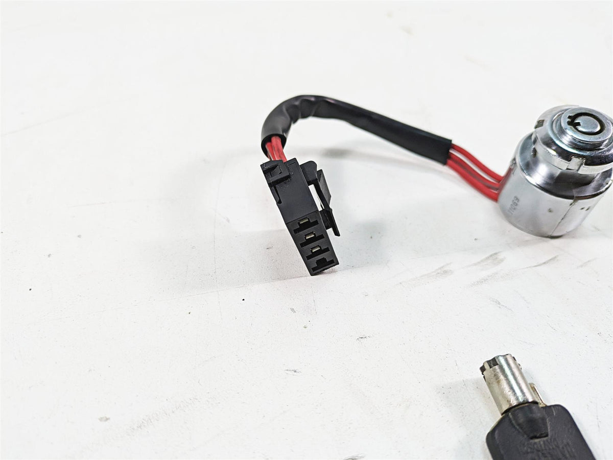 2000 Harley Dyna FXDL Low Rider Ignition Switch Key Lock Set 71421-90B 71428-90B {{ shop.shopifyCountryName }} - Mototech271