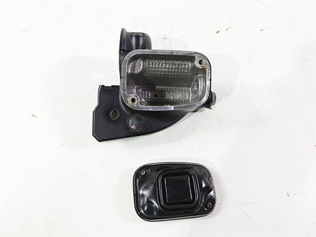 2018 Harley FXBR Softail Breakout Front Brake Master Cylinder 1/2" 41700233 {{ shop.shopifyCountryName }} - Mototech271