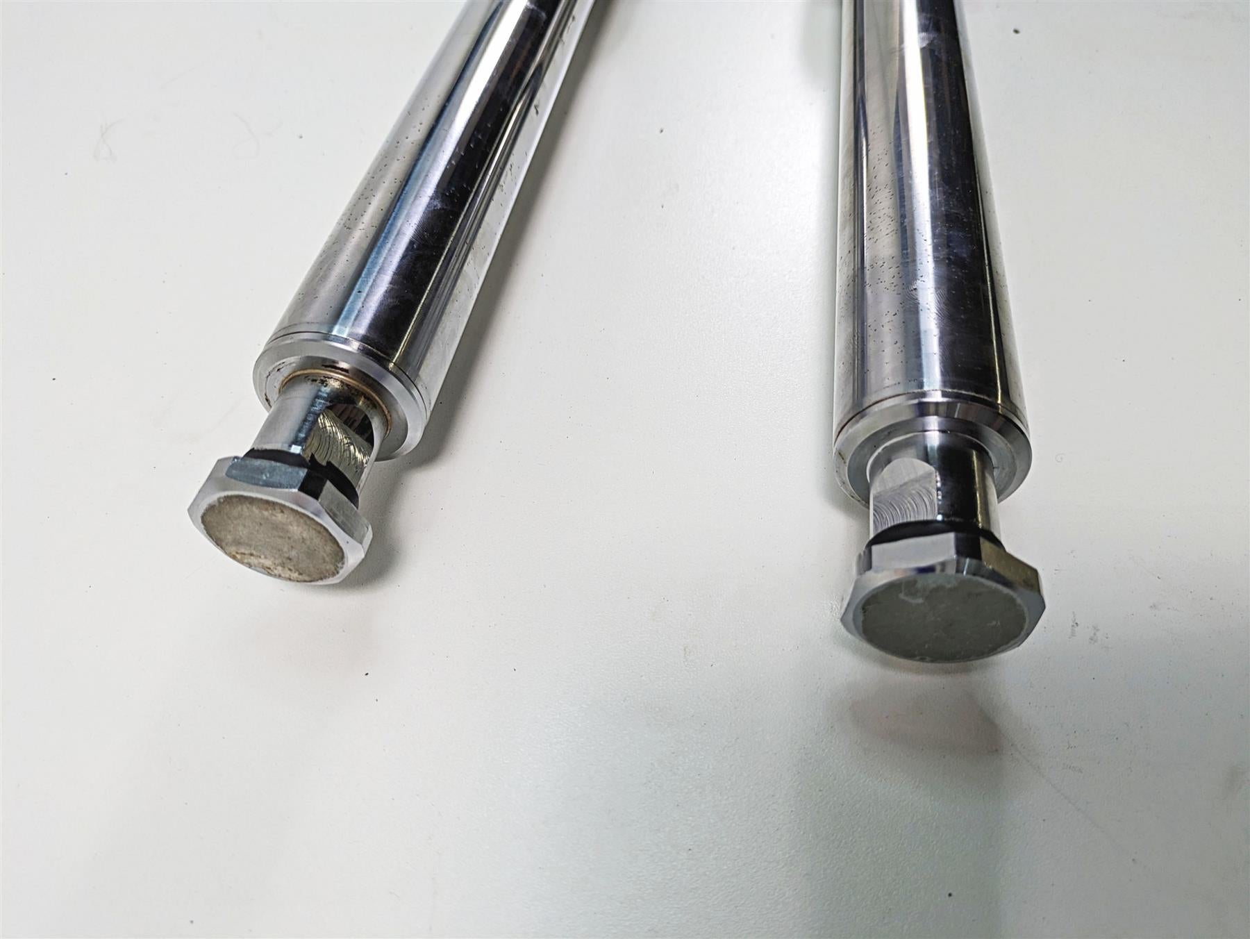 2006 Harley Touring FLHXI Street Glide Straight Front Fork Leg Set 41mm 46495-06 {{ shop.shopifyCountryName }} - Mototech271