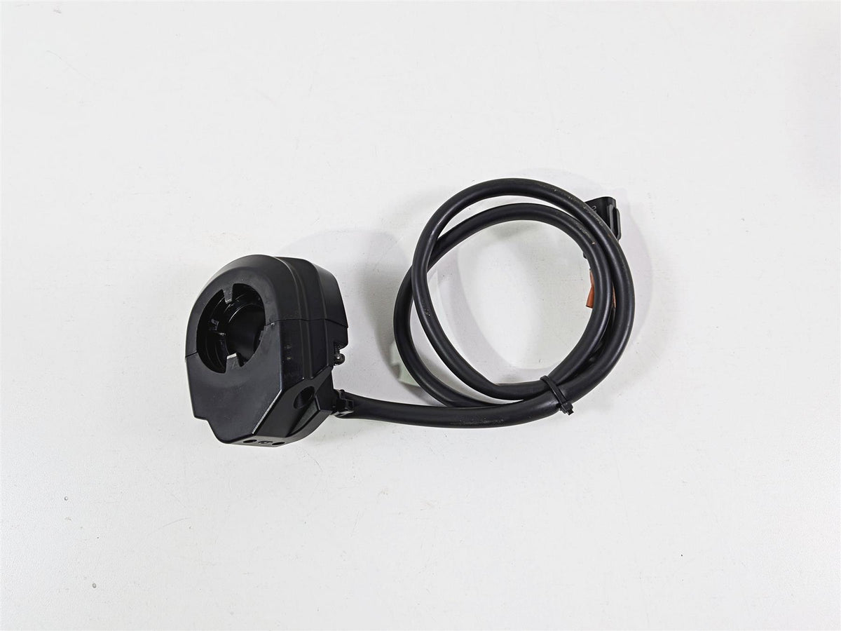 2022 Triumph Tiger 900 GT Pro Ride Fly By Wire Throttle Grip Sensor T2042074 {{ shop.shopifyCountryName }} - Mototech271