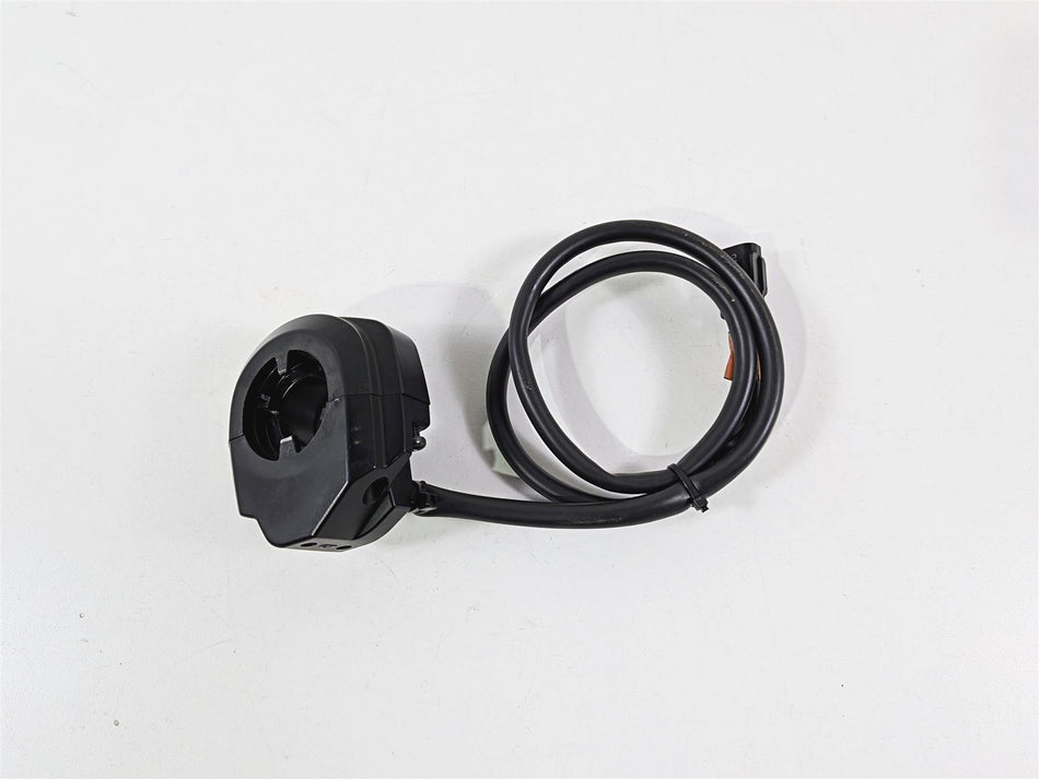 2022 Triumph Tiger 900 GT Pro Ride Fly By Wire Throttle Grip Sensor T2042074 {{ shop.shopifyCountryName }} - Mototech271