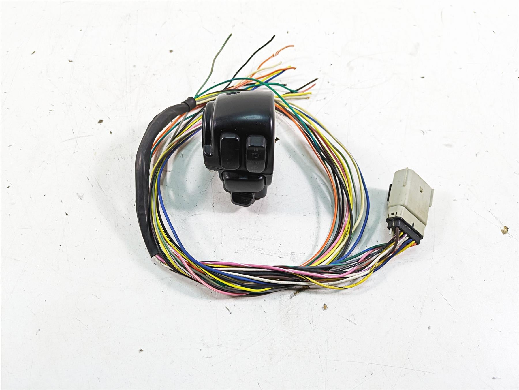 2013 Harley Touring FLHX Street Glide Left Hand Control Switch -Read 71682-06A