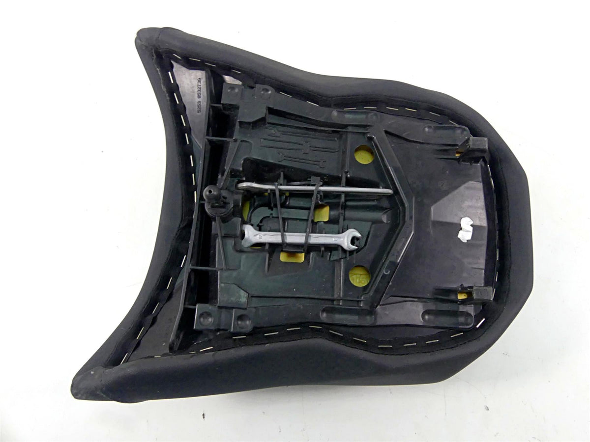 2014 BMW R1200GS K50 Rear Passenger Pillion Seat Saddle 52538536863 52538532739 {{ shop.shopifyCountryName }} - Mototech271