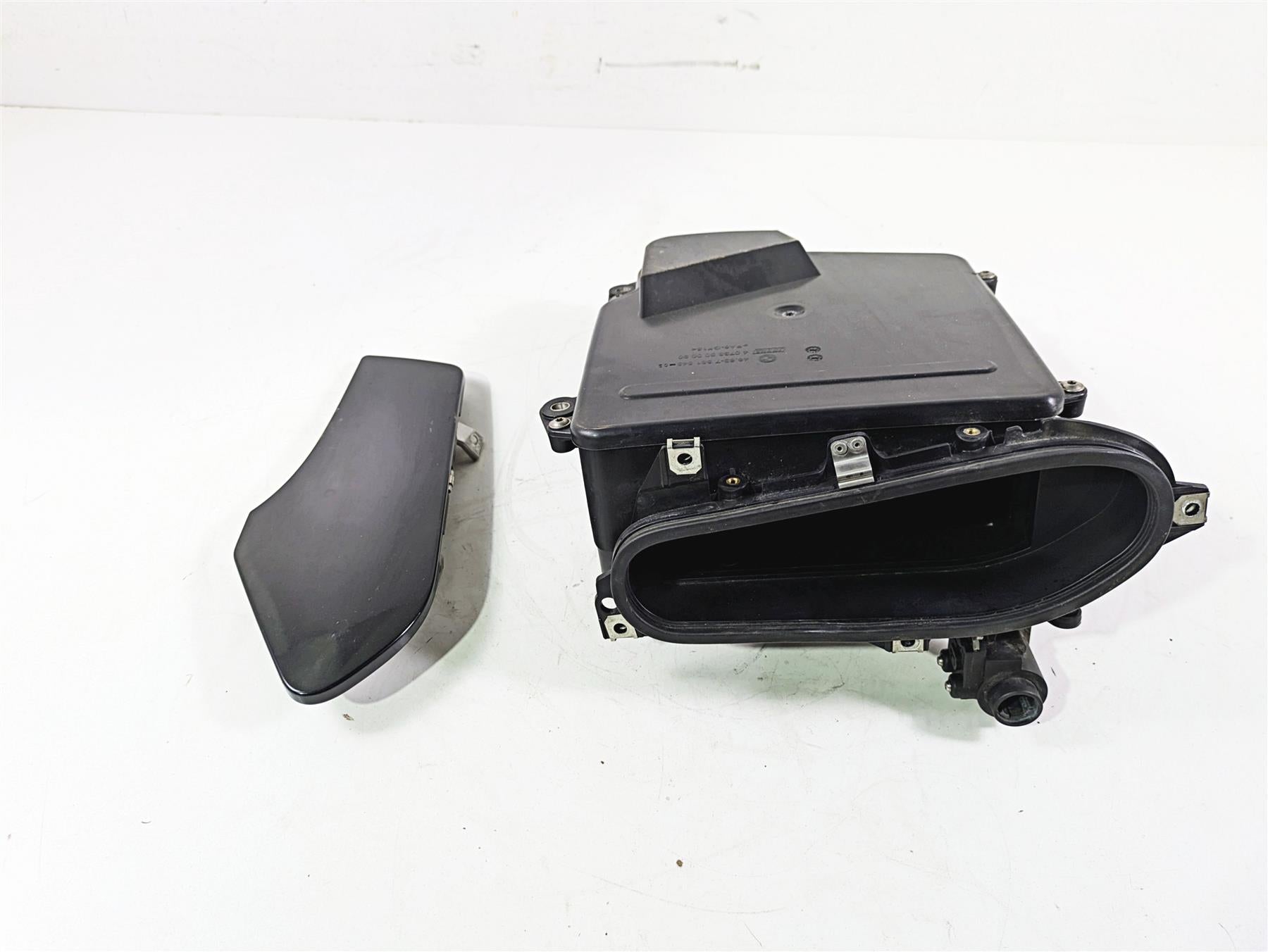 2009 BMW R1200RT K26 Storage Glove Compartment Box + Lid 46637681545 | Mototech271
