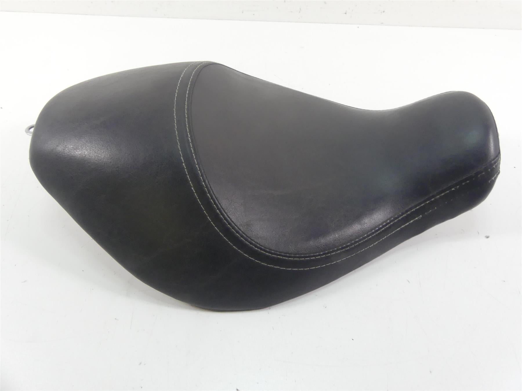 2007 Harley Sportster XL1200 Nightster Solo Seat Saddle 51899-07 {{ shop.shopifyCountryName }} - Mototech271