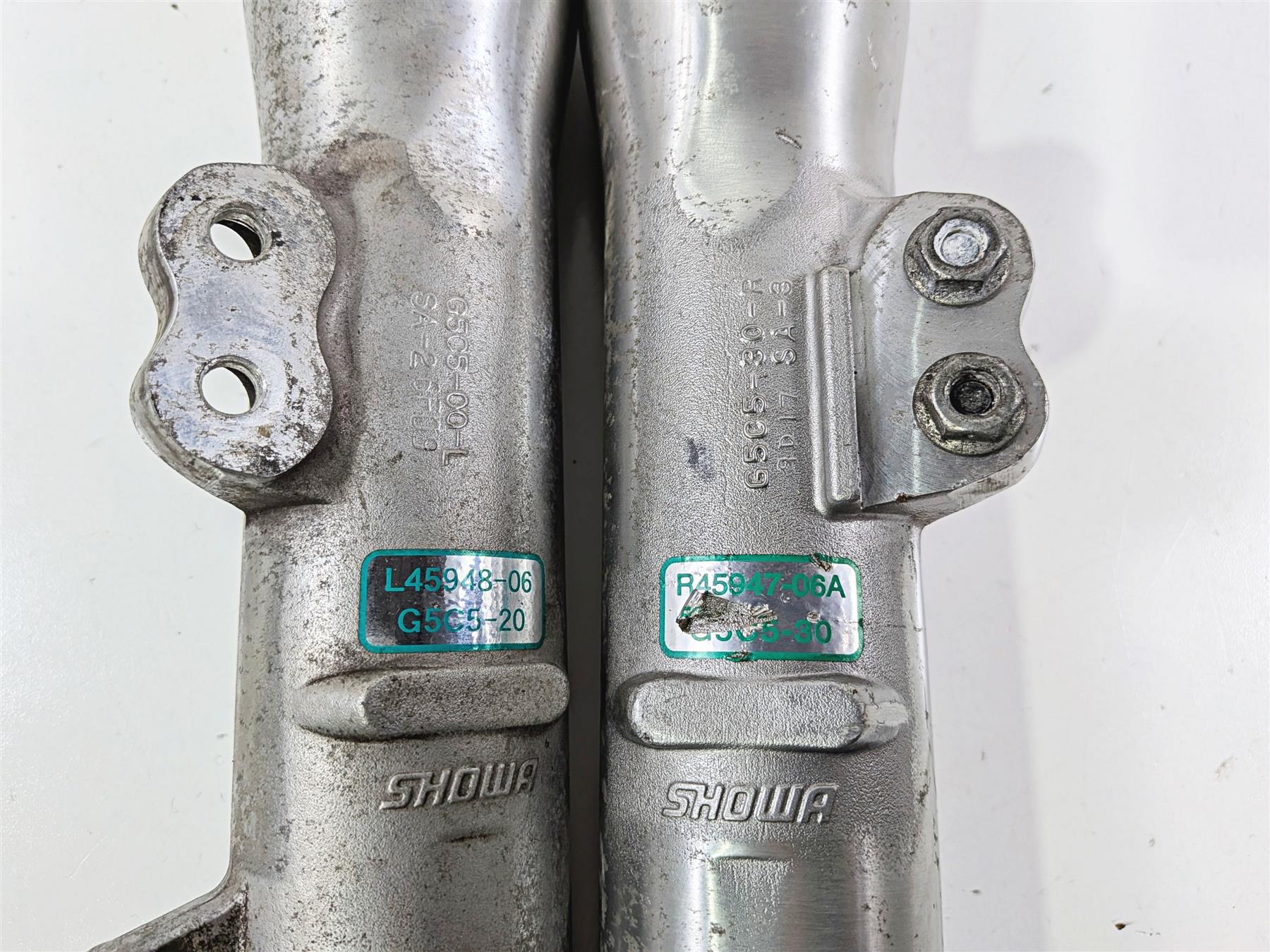 2007 Harley Dyna FXDB Street Bob Straight Front Fork Leg Set - Read 45947-06A {{ shop.shopifyCountryName }} - Mototech271