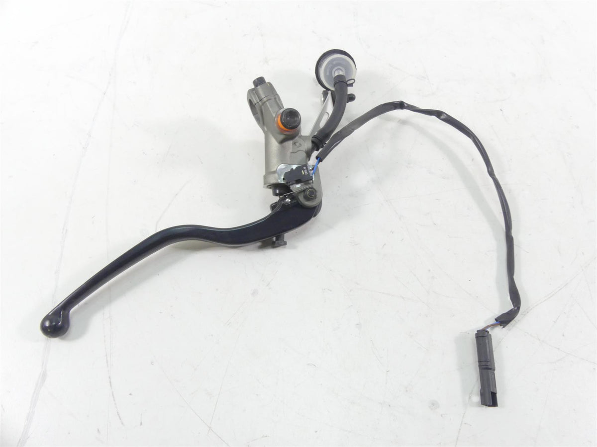 2020 Ducati Panigale V2 Brembo Radial Clutch Master Cylinder & Lever 63040881A {{ shop.shopifyCountryName }} - Mototech271