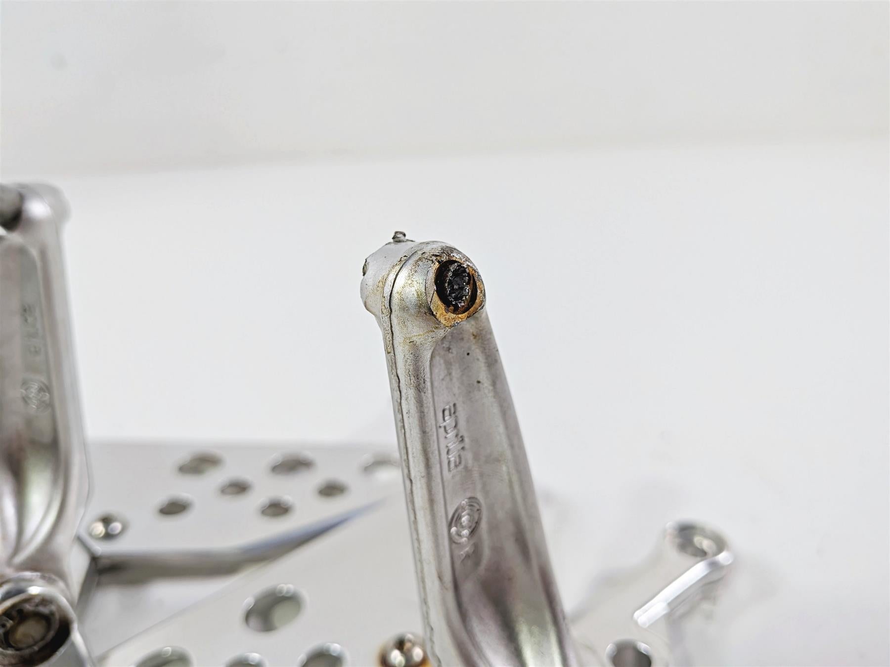 2008 Aprilia RSVR 1000 Factory Front Left & Right Foot Pegs AP8154069 AP8154070 {{ shop.shopifyCountryName }} - Mototech271