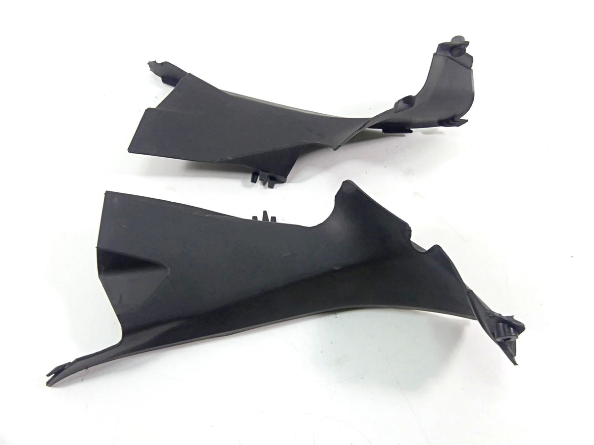 2012 Ducati Panigale 1199S Upper Inner Side Panel Covers 46014951C 46014941C {{ shop.shopifyCountryName }} - Mototech271