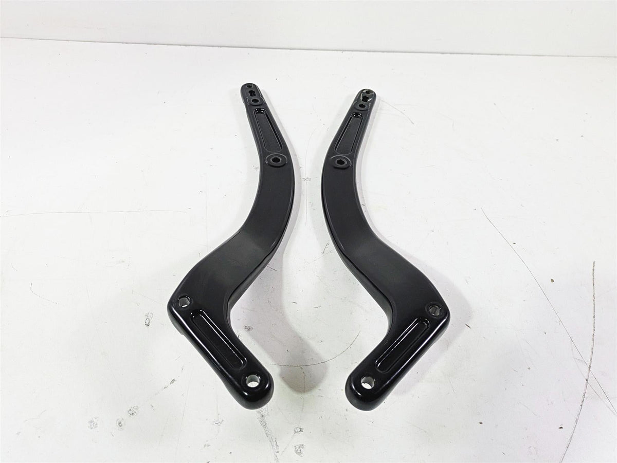 2017 Harley FLS Softail Slim Rear Fender Supports Struts 59904-12BHP 60187-12BHP {{ shop.shopifyCountryName }} - Mototech271