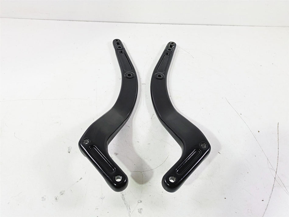 2017 Harley FLS Softail Slim Rear Fender Supports Struts 59904-12BHP 60187-12BHP {{ shop.shopifyCountryName }} - Mototech271