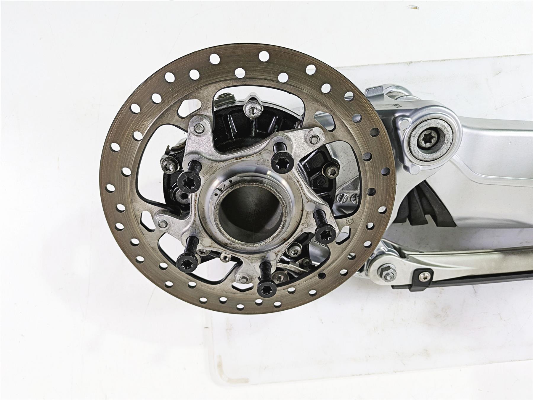 2012 BMW R1200R K27 Differential Swingarm Drive Shaft 33:12 Set 33117726891 {{ shop.shopifyCountryName }} - Mototech271
