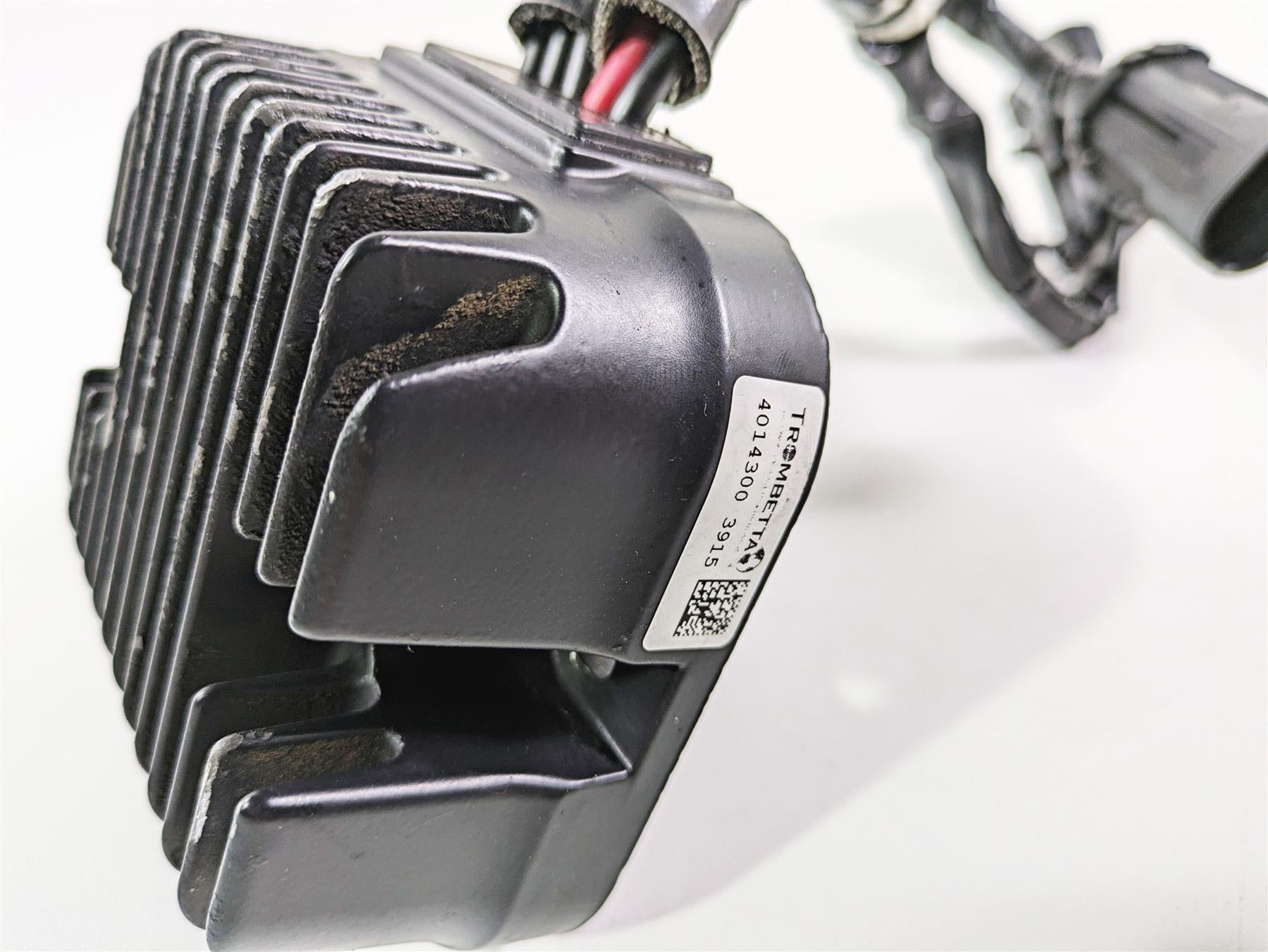 2016 Indian Chief Classic Rectifier Voltage Regulator 4014300 {{ shop.shopifyCountryName }} - Mototech271
