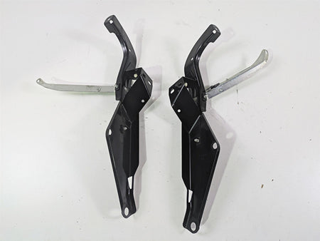 2010 Harley Touring FLHXSE CVO Street Glide Front Fairing Mounts Set 58478-96B {{ shop.shopifyCountryName }} - Mototech271
