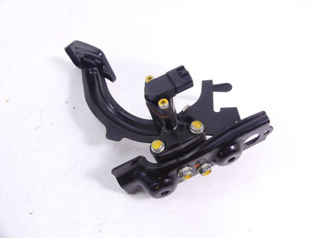 2019 Honda Talon SXS1000 S2X Foot Pedal Accelerator Ped 46560-HL6-A00 {{ shop.shopifyCountryName }} - Mototech271
