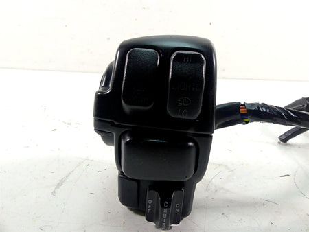 2010 Harley Touring FLHRC Road King Left Hand Control Switch 71682-06A 71685-06A {{ shop.shopifyCountryName }} - Mototech271