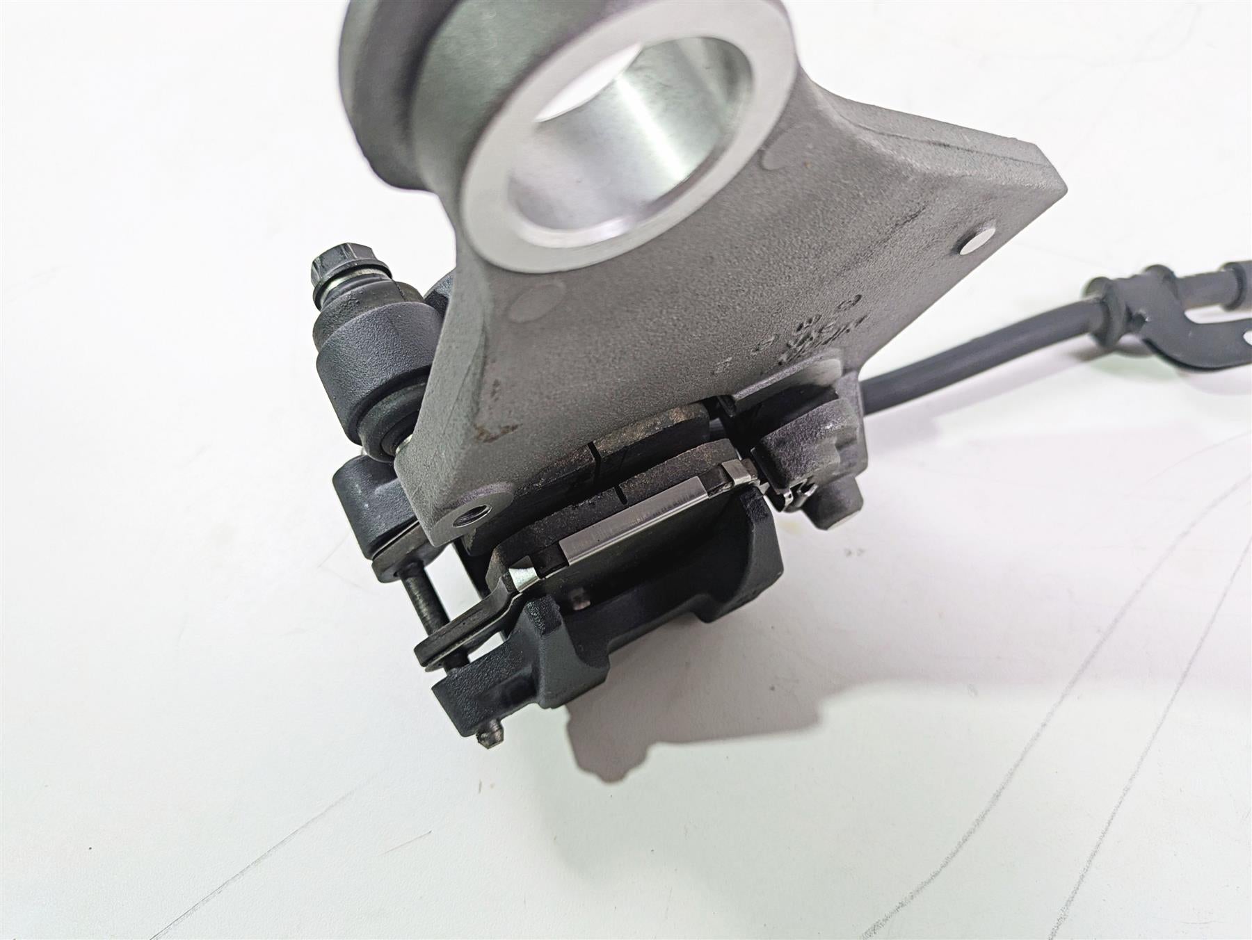 2009 Yamaha FZ1 FZS10 Fazer Nissin Rear Brake Caliper 2D1-2580W-00-00 {{ shop.shopifyCountryName }} - Mototech271
