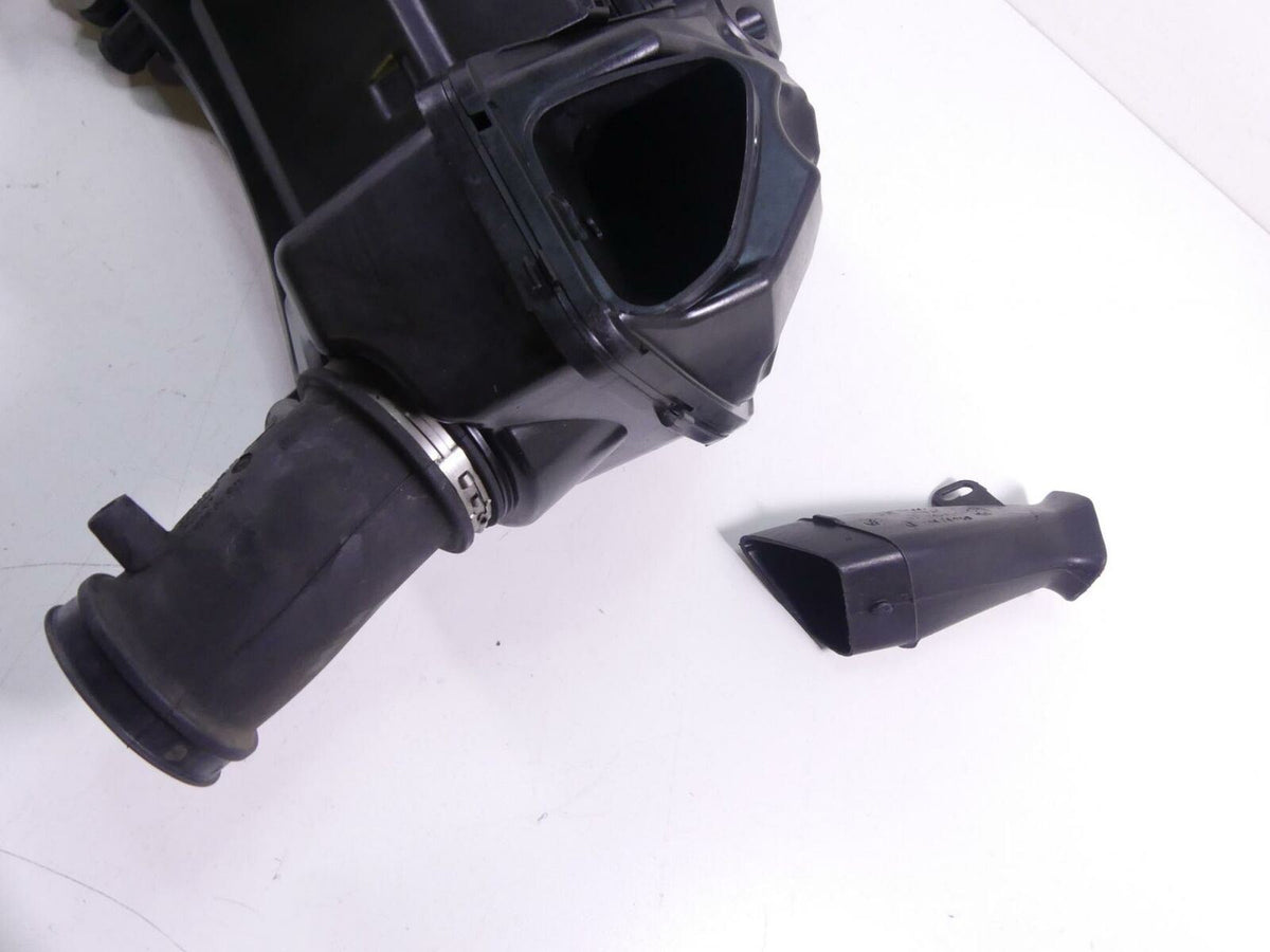 2016 BMW R1200RS K54 Air Box Cleaner Breather & Intake Tubes Rams 13718523907 {{ shop.shopifyCountryName }} - Mototech271