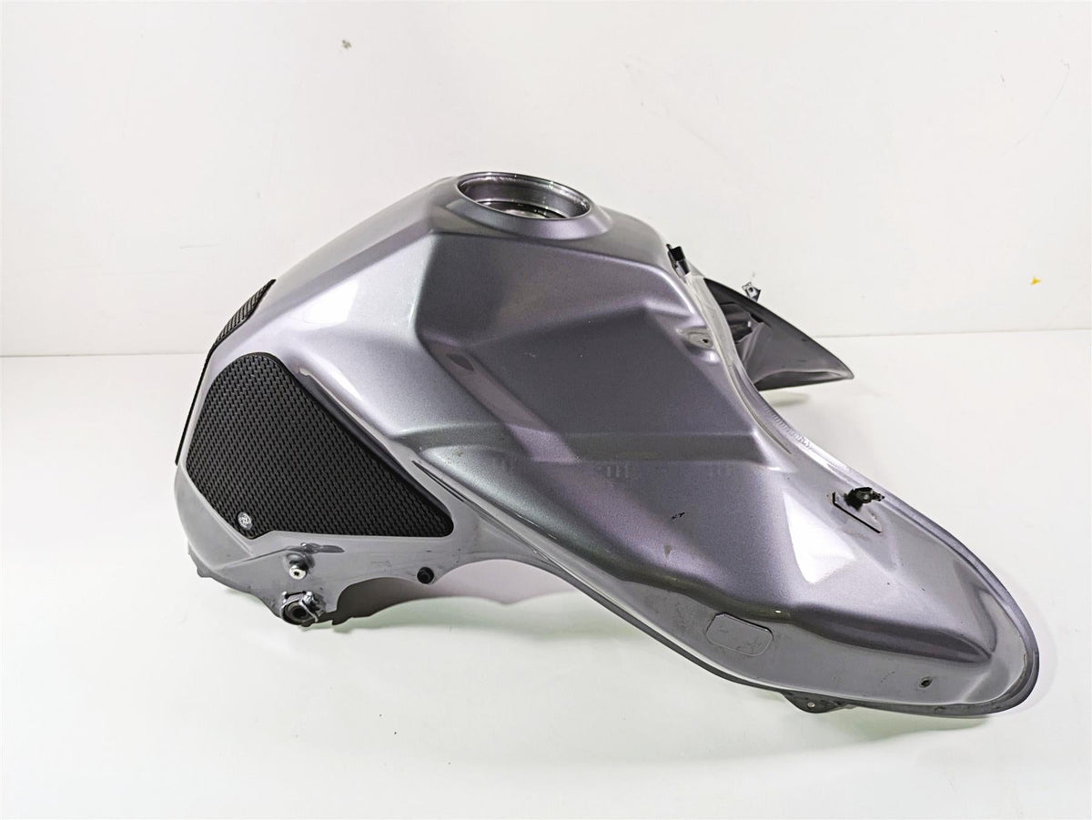 2015 Triumph Tiger Explorer XC Fuel Gas Petrol Tank Reservoir T2407054 {{ shop.shopifyCountryName }} - Mototech271