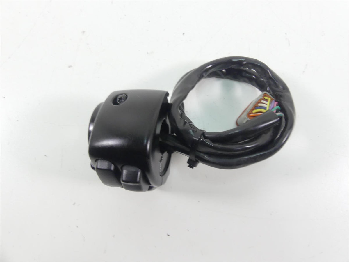 1999 Harley Touring FLHTCUI Electra Glide Left Hand Control Switch 71682-06A {{ shop.shopifyCountryName }} - Mototech271
