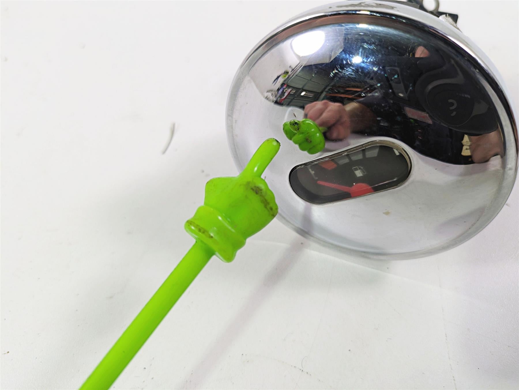 1999 Harley Dyna FXDL Low Rider Fuel Gas Petrol Level Gauge - Read 75049-88B {{ shop.shopifyCountryName }} - Mototech271