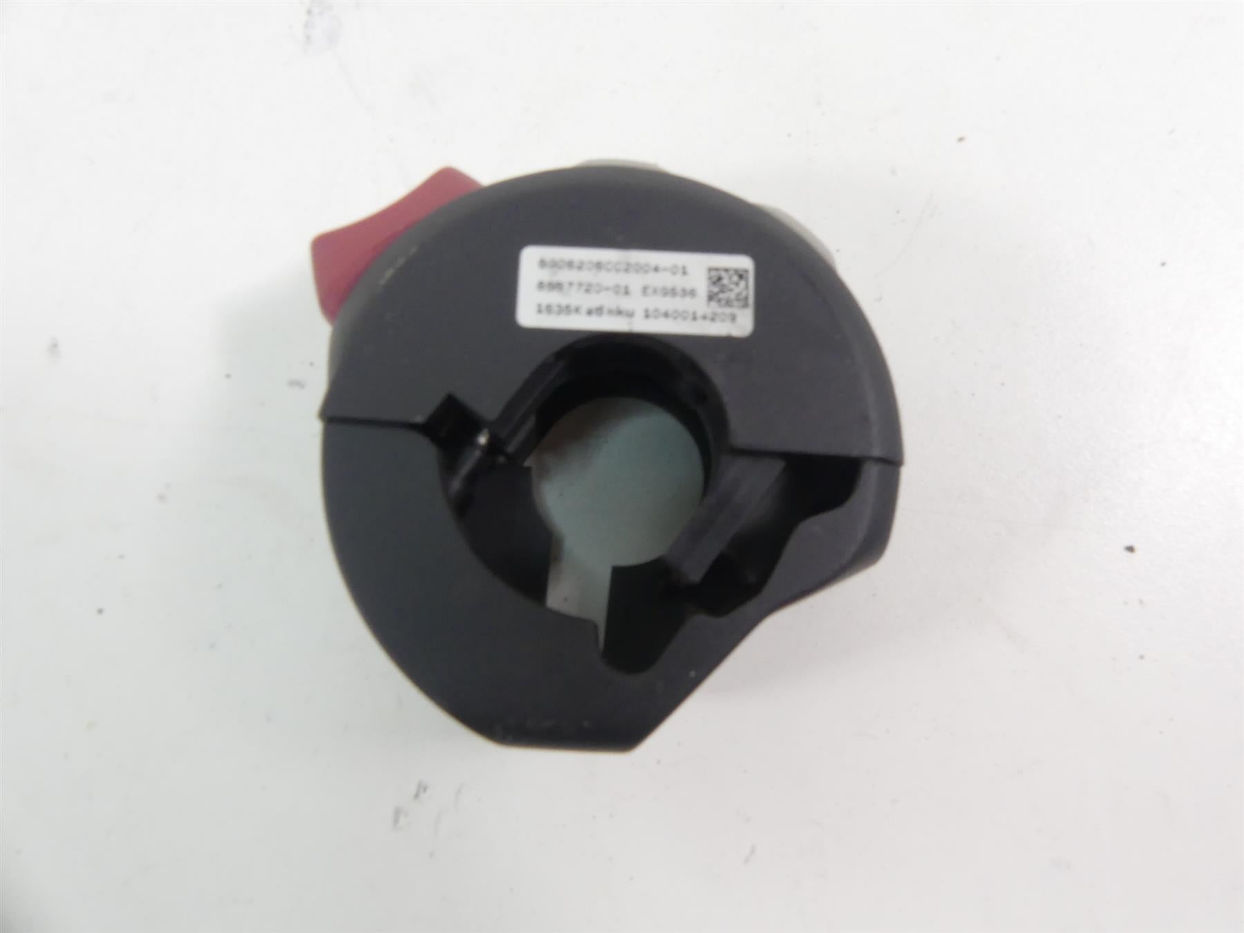2017 BMW F800GS K72 Right Hand Control Switch Heated Grips 61318567720 {{ shop.shopifyCountryName }} - Mototech271