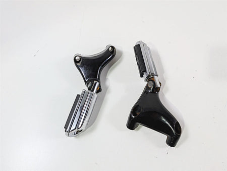 2006 Harley Sportster XL883 Low Passenger Foot Peg Set Chrome 49314-04 49315-04 {{ shop.shopifyCountryName }} - Mototech271